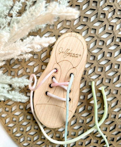 Let’s tie our laces!